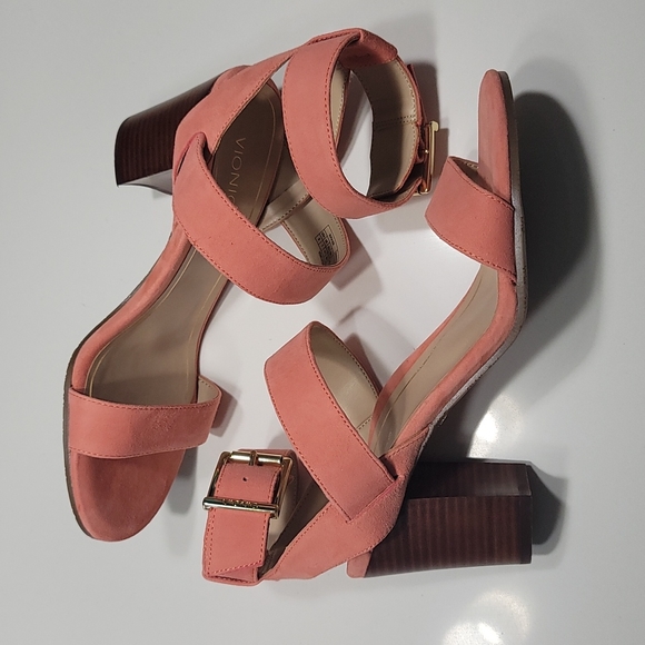 Vionic Sofia Heeled Sandal, Size 9 - Picture 2 of 16